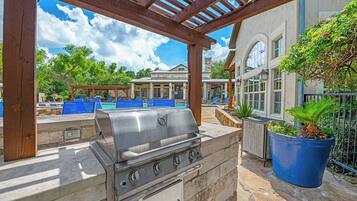 Aire de pique-nique/barbecue