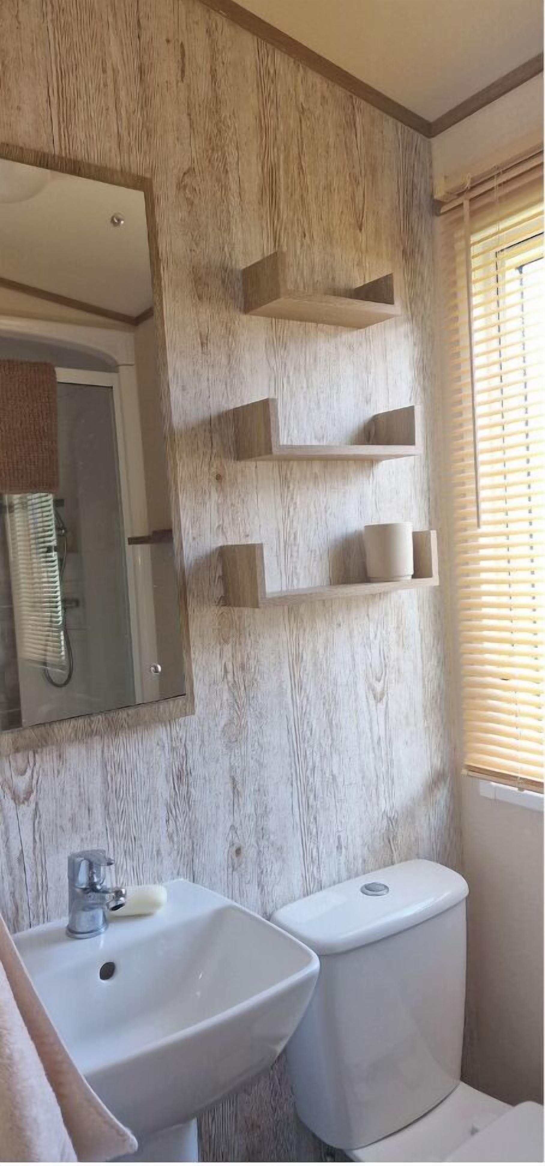 Cabana, 2 quartos (Edgewater Retreat) | Banheiro