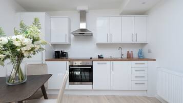 Premier Apartment | Private kitchen