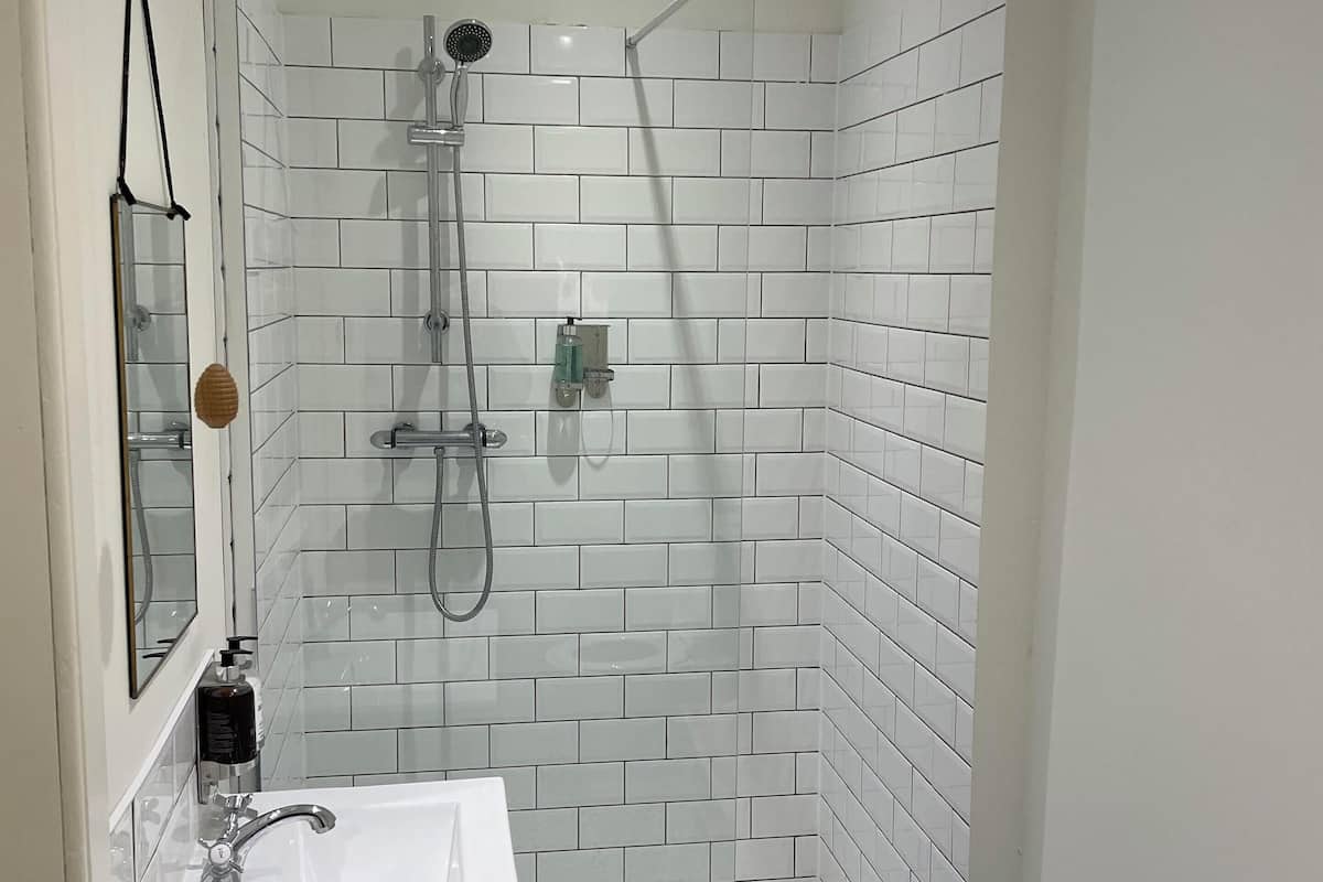 Triple Room, Private Bathroom | Bed sheets