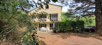 Logis PONIENTE 4 persons with swimming pool