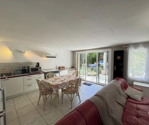 Logis PONIENTE 4 persons with swimming pool
