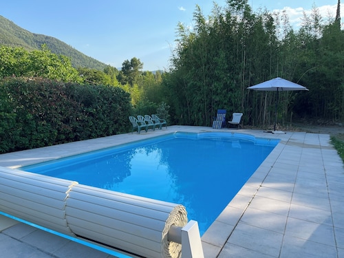 Logis PONIENTE 4 persons with swimming pool
