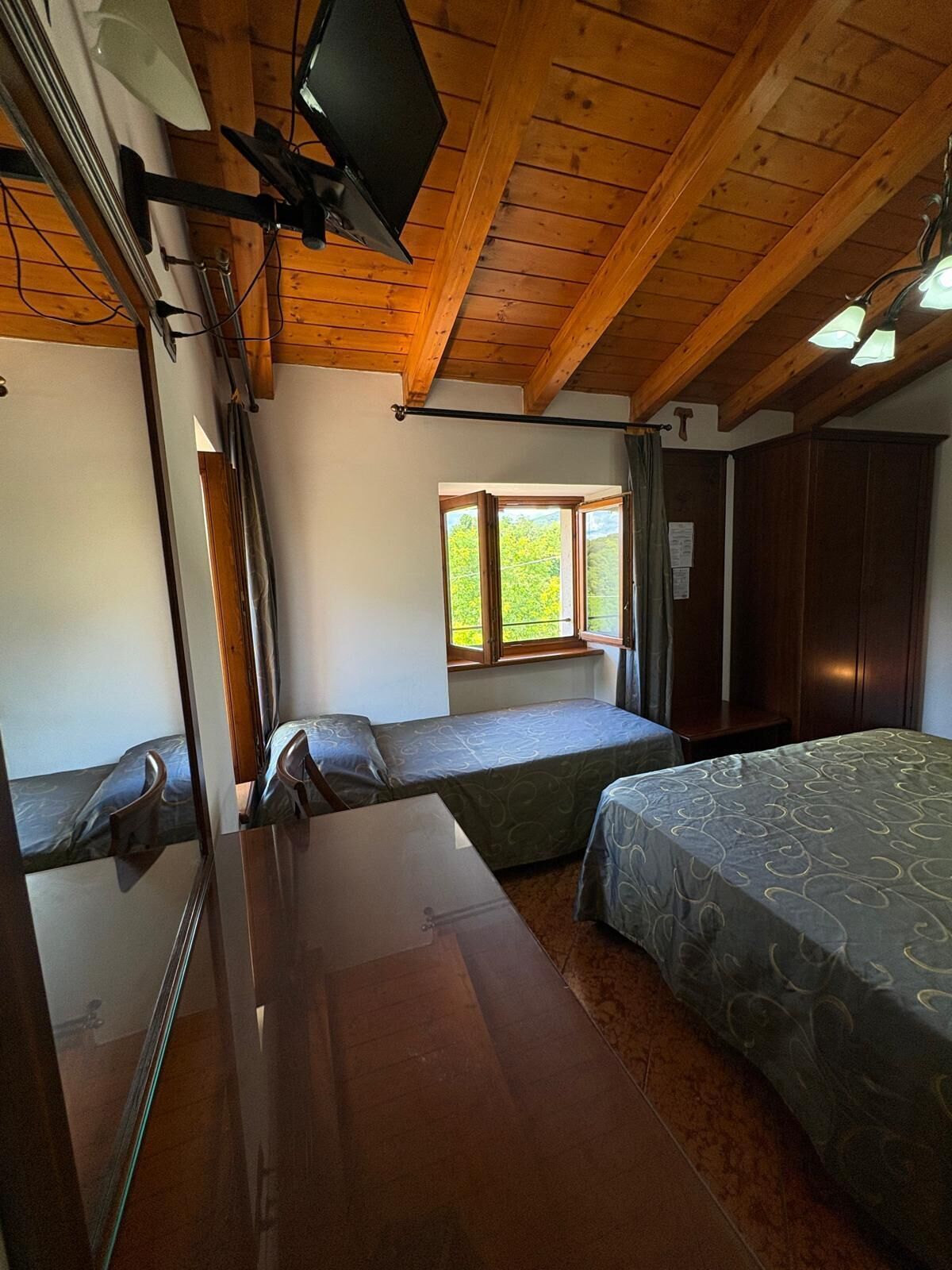 Dreibettzimmer
