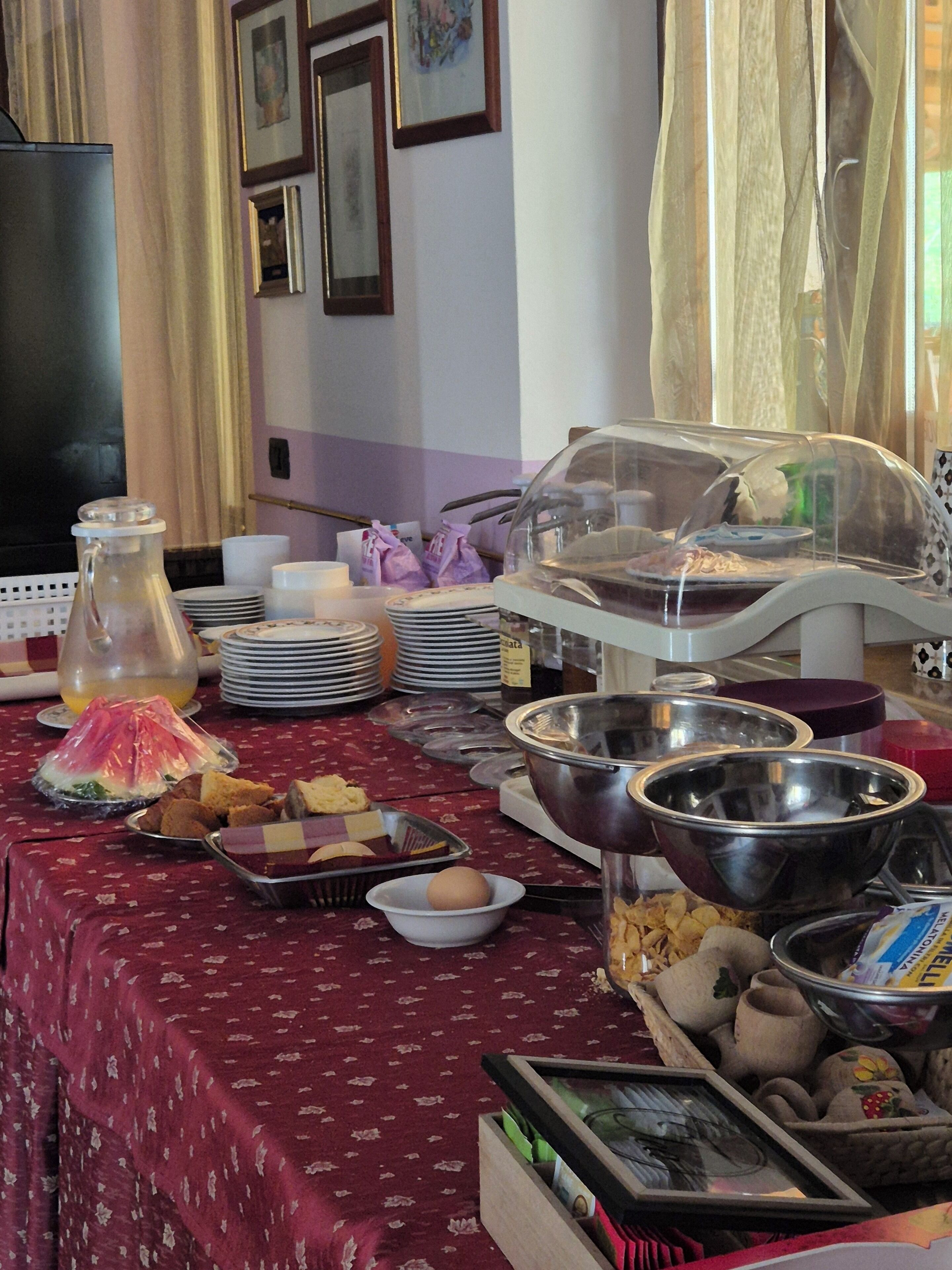 Desayuno buffet todos los días (con cargo) 