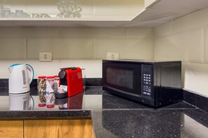 Basic Apartment | Interior
