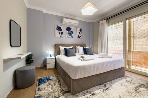 Xuru Stays I The 1bdr Grounded Cozy @ New Cairo