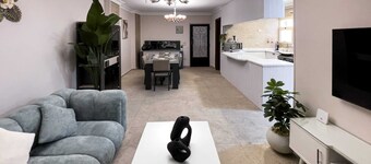 Xuru Stays I Elegant & Modern 3 BDR Apt. @ Heliopolis