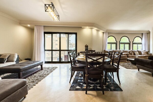 Basic Apartment | Interior - Xuru Stays I The Luxe Loft 2bdr Apt. @ Maadi (Cairo)