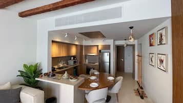 Basic Apartment | Interior