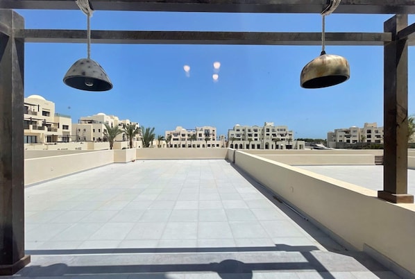 Apartamento básico | Terraço/pátio