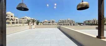 Xuru Stays I Captivating 1 BDR @ Fanadir Marina