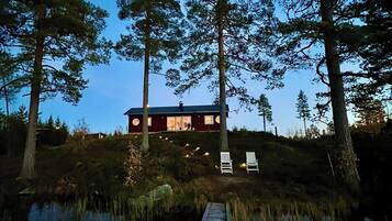 Cabin, 1 Bedroom, Accessible, Balcony | Property grounds