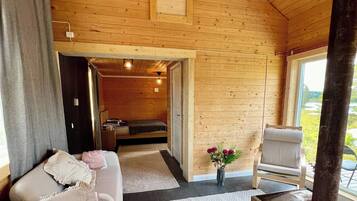 Cabane, 1 chambre, accessible aux personnes à mobilité réduite, balcon | Intérieur