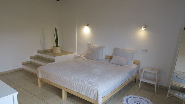 1 chambre, fer et planche à repasser, Wi-Fi, draps fournis