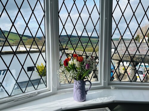 Pentre Cerrig Country House