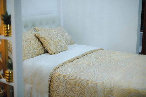 Room-cozy Naga Escape With Wifi & Netfli