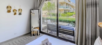 Refreshed & Uplifted 2 BDR @ G Cribs