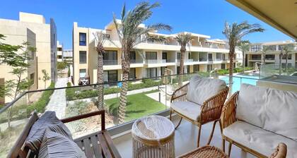 Refreshed & Uplifted 2 BDR @ G Cribs