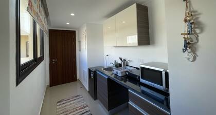 Refreshed & Uplifted 2 BDR @ G Cribs