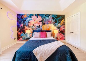 5 bedrooms, iron/ironing board, travel cot, WiFi