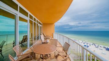 Condo, 3 Bedrooms | Outdoor dining