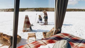 Cabin, 1 Bedroom, Balcony | Property grounds