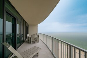 Appart'hôtel, 3 chambres | Enceinte de l’hébergement