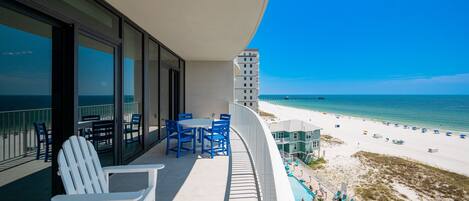 Condo, 3 Bedrooms | Outdoor dining