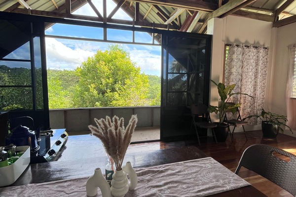 House, 1 Bedroom, Patio, Mountain View | Dining room