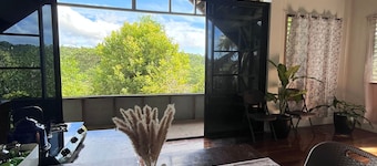 Siquijor Hilltop House Near Cambugahay Falls