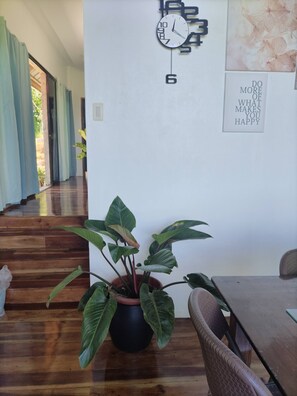 Maison, 1 chambre, vue montagne | Salle à manger