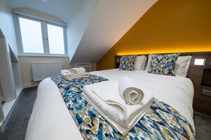 双人房 (Deluxe King 2nd Floor) | 隔音、免费 WiFi