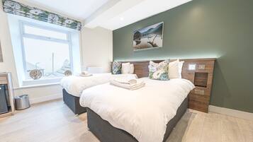 Twin Room (Deluxe Twin 1st Floor) | Kalis bunyi, Wi-fi percuma