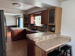 Microwave, oven, stovetop, dishwasher