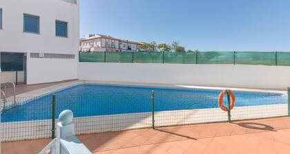 Apartment 'Con Piscina Y Garaje' mit Gemeinschaftspool und WLAN