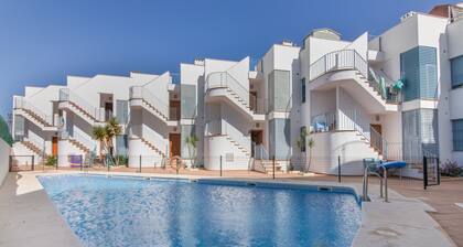 Apartment 'Con Piscina Y Garaje' with Shared Pool and Wi-Fi