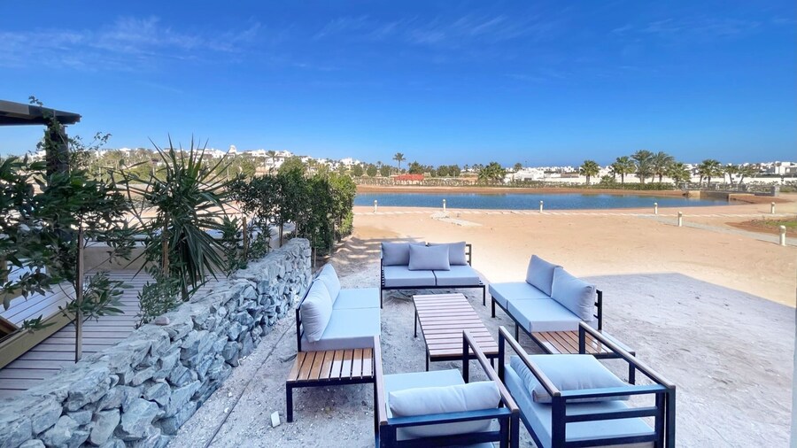 Xuru Stays I Cordial 2 BDR w / Pool Access @ Cyan El Gouna