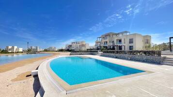 Basic Apartment | Pool | Outdoor pool