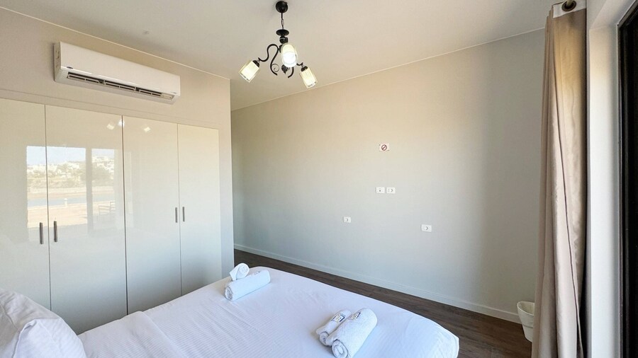 Xuru Stays I Cordial 2 BDR w / Pool Access @ Cyan El Gouna