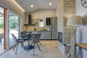 Family Villa, Multiple Bedrooms (Villa Tanja Lim Bay) | Dining - Villa Tanja Lim Bay (Vrsar)