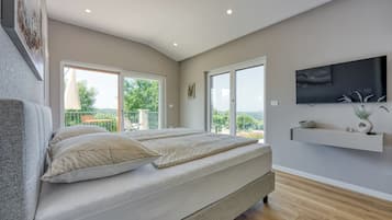 4 camere, Wi-Fi gratuito, lenzuola