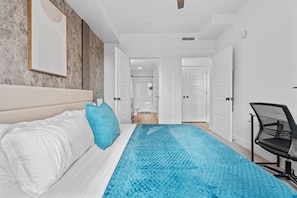 2 chambres, bureau, fer et planche à repasser, Wi-Fi gratuit