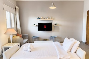 Eenvoudig appartement | 2 slaapkamers, een strijkplank/strijkijzer, beddengoed