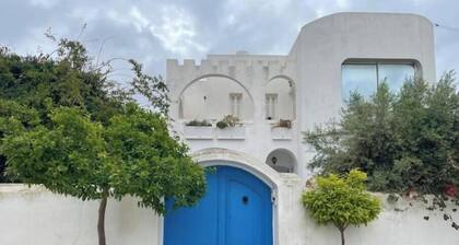 Small Kelibian House