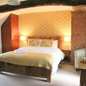 Double Room (Maid Marion) - Dovestays (Newark)