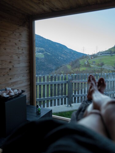 Chalet Hittli 1065 - Hidden mountain chalet incl. guest card