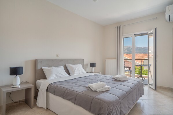 1 habitación y ropa de cama