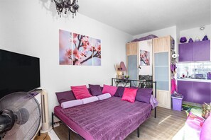 1 bedroom