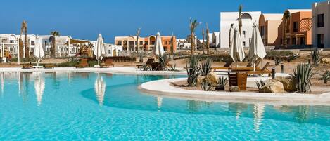 ベーシック アパートメント | プール | 屋外プール